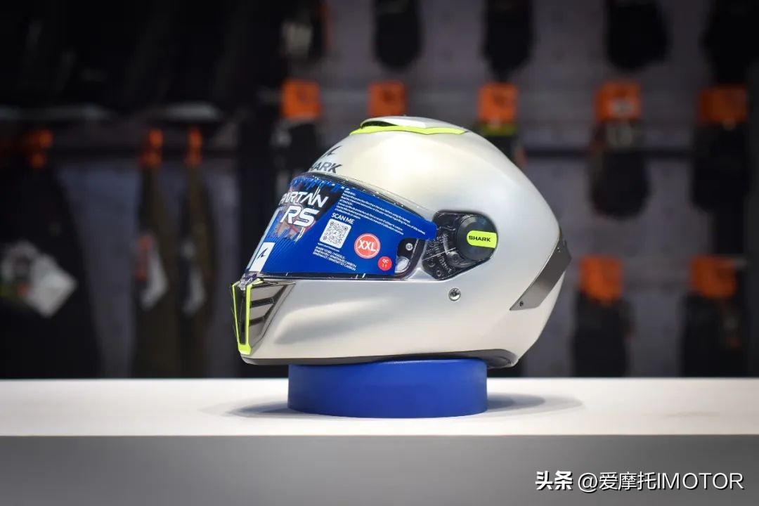 shark头盔最新款,shark大尾翼赛道盔