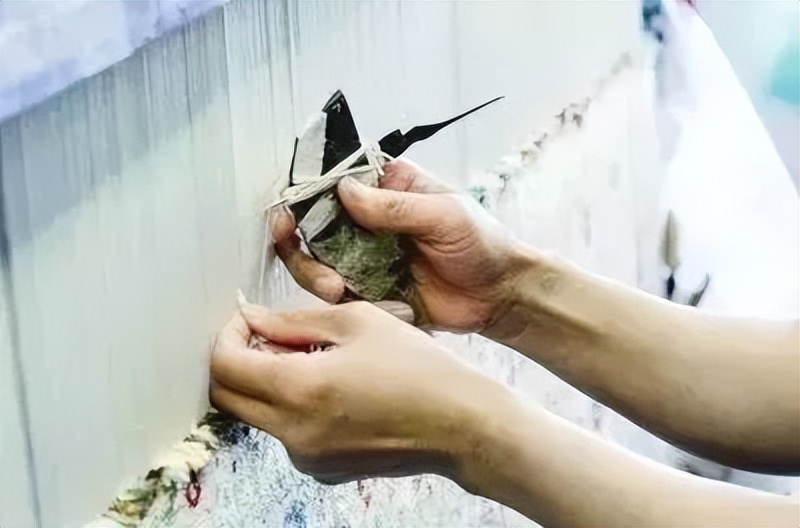 璧板幓鍥涘窛,璧板幓鍥涘窛鎴愰兘