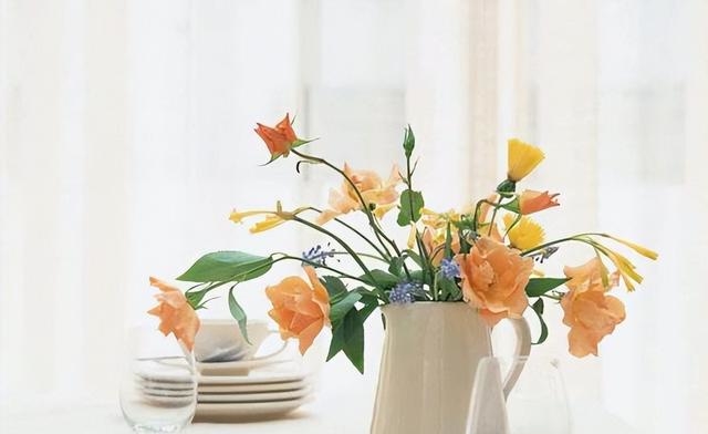 一个人越活越“聚财”，靠的不是情商、智商，是这几种远见