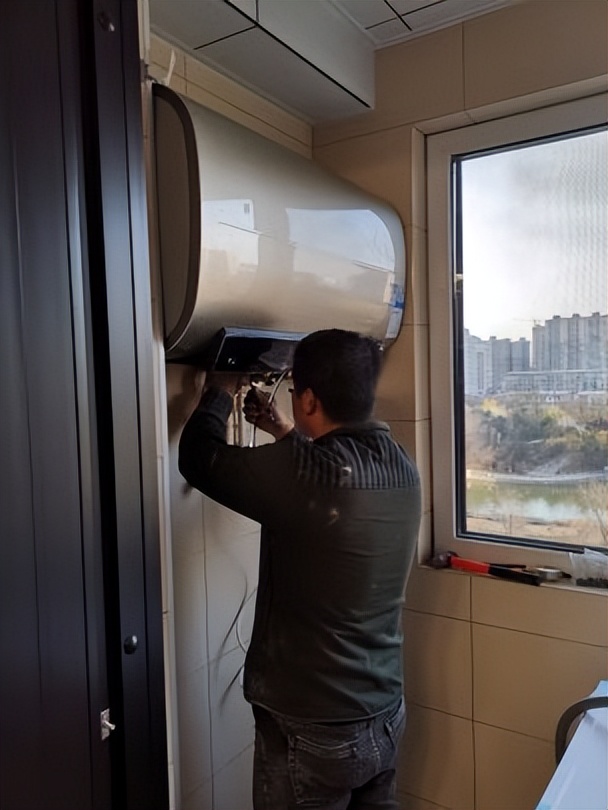 家庭装修热水器该怎么选择,家用装修热水器用多大管径