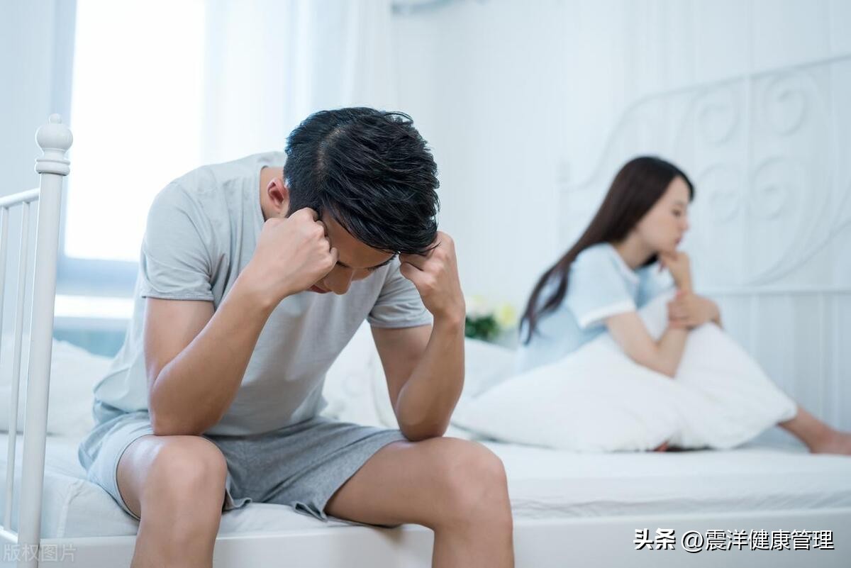 老婆二胎后，每次试图与她亲热，她都嫌弃我，性冷淡该怎么办呢？