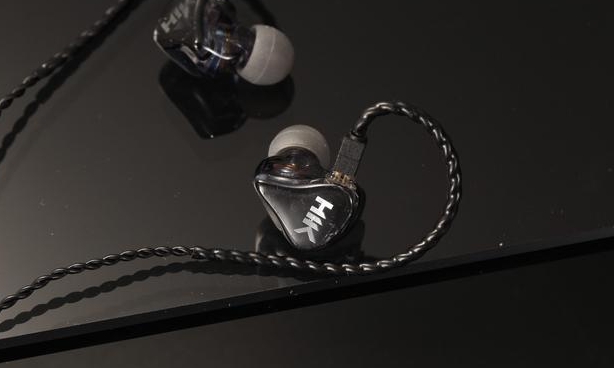 支持无损音质的有线耳机,骨传导耳机与有线耳机哪个音质好