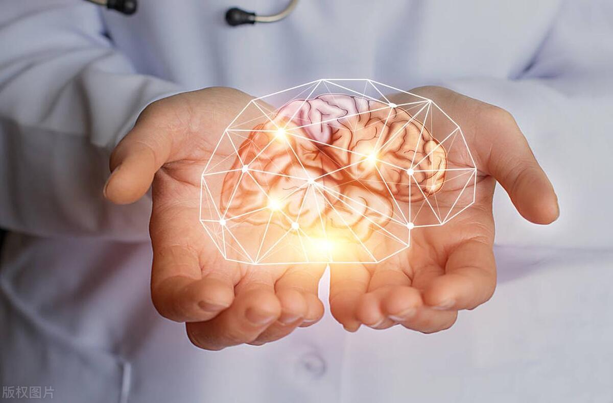 经常“用手”的男人，身体可能会“遭受”5种伤害，越早知道越好