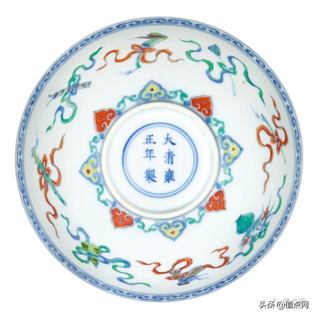 2019苏富比拍卖乾隆珐琅彩瓶,大清乾隆珐琅彩拍卖成交记录