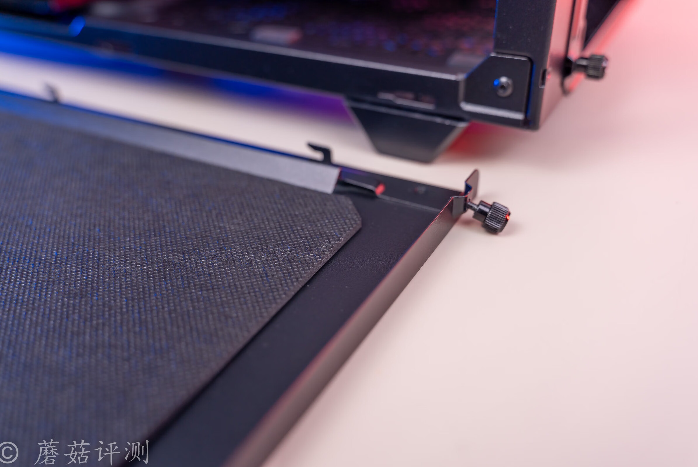 散热优秀，精致安静、德商德静界PUREBASE500FX中塔机箱体验评测