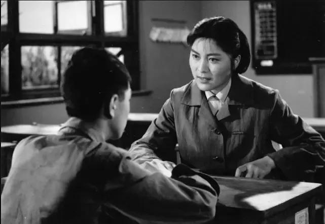 老电影小足球队员在线观看,60年代老电影小足球队员完整版