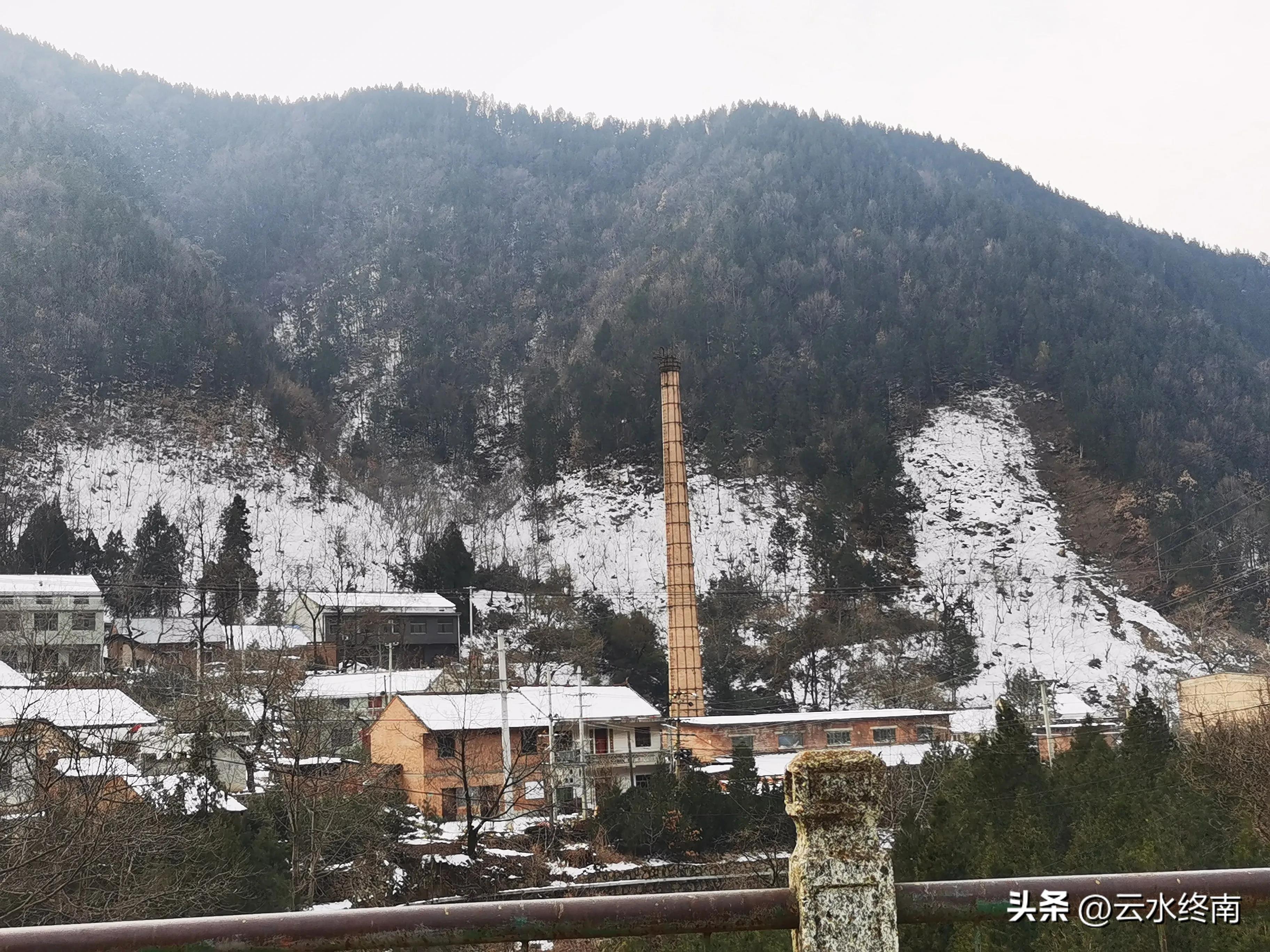 因为这个神秘的大厂,辋川曾经比镇上还热闹的山村,现在怎么样了