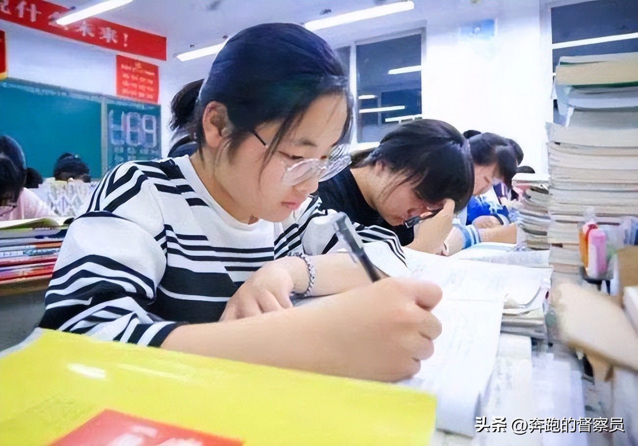 物理初中中考考点知识点总结,初中物理中考必考知识点讲解