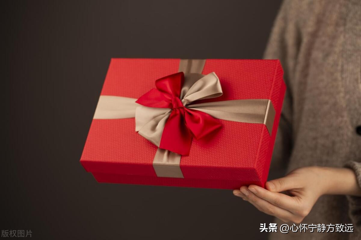 如果遇见亲戚送东西如何拒绝,亲戚要送东西给你该怎样拒绝