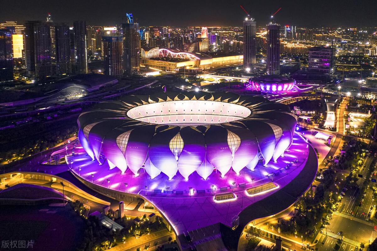 中韩足球友谊赛韩国输了，韩媒大骂历史上第二次输给中国，太耻辱