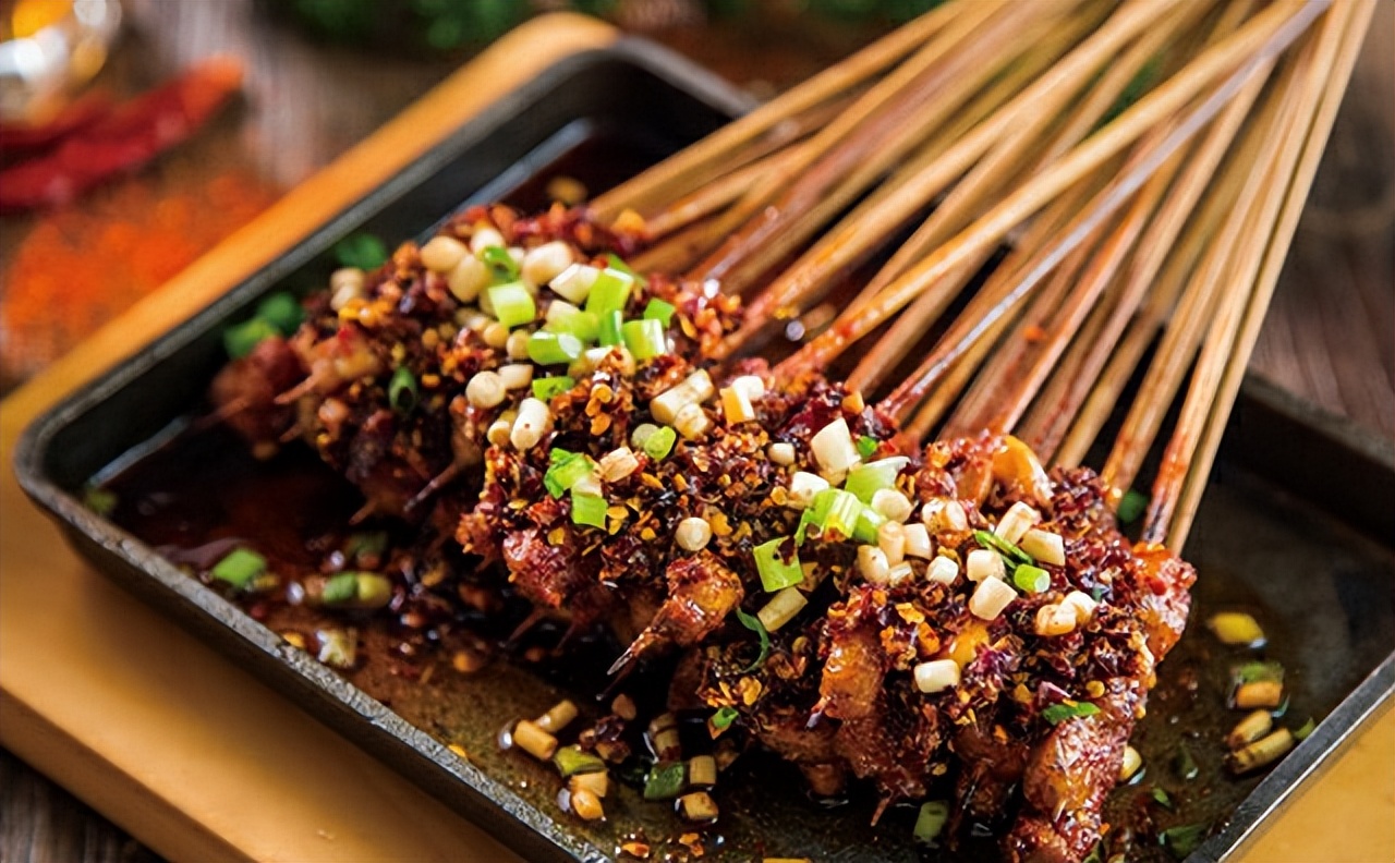 烧烤店开业活动促销方案,想开一个烧烤店如何低成本创业