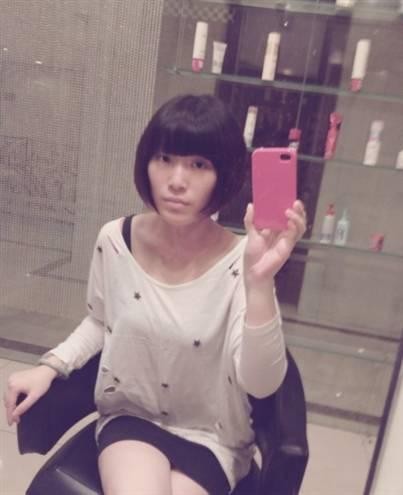 唐恬为陈奕迅写了多少歌,唐恬为陈奕迅写的歌孤勇者