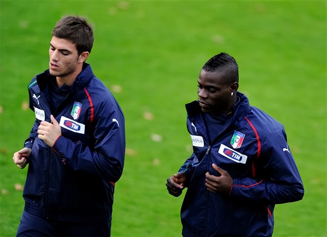 18岁小将被穆帅看中,18岁就被封为将军