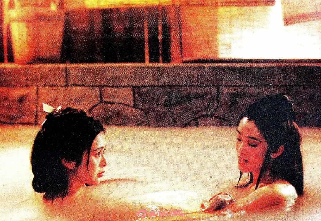 1994年关之琳与巩俐,利智关之琳林青霞梅艳芳走红毯