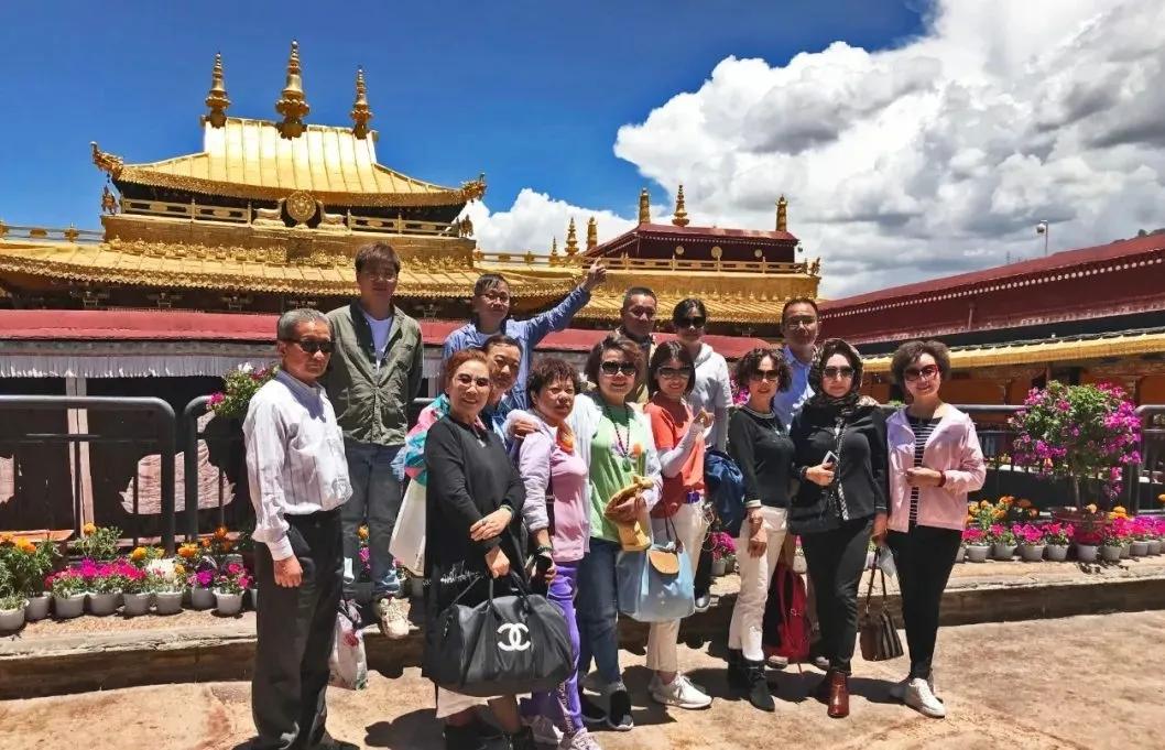 拉萨布达拉宫一万元可以玩下来不,拉萨布达拉宫海拔高度是多少米