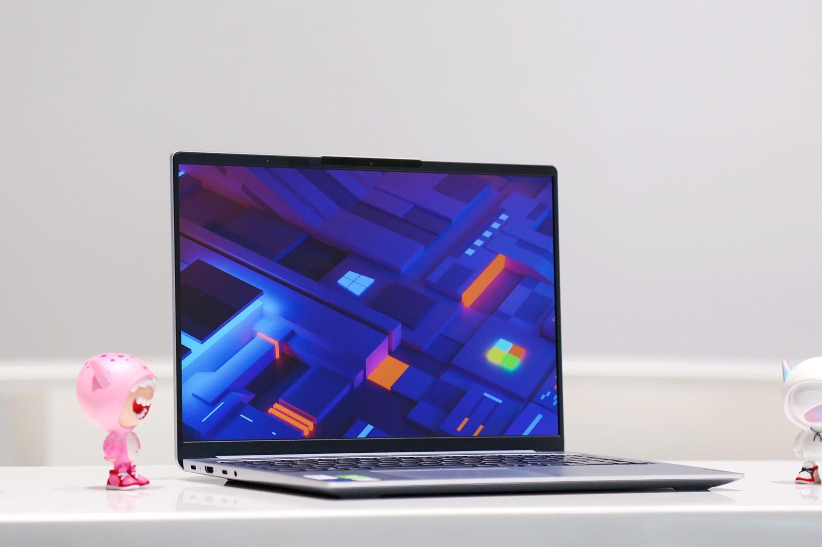 推荐几款华硕5000元左右的笔记本,比华硕无双笔记本好一点的有哪些