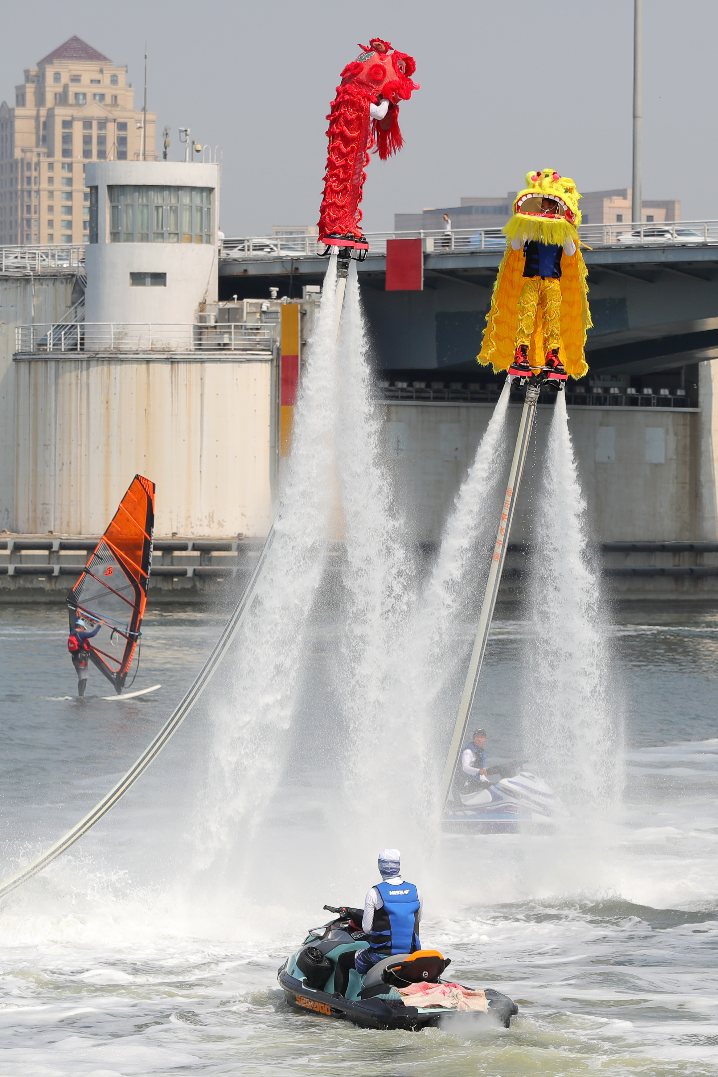 滨海龙舟赛热火朝天,滨海新区向海乐活节有什么活动