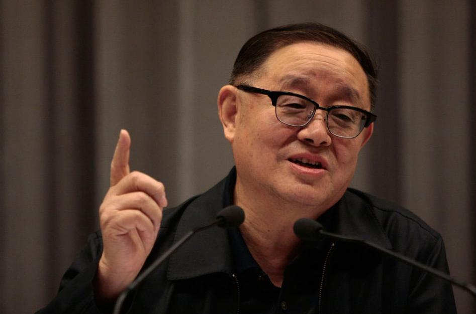 1瓶9块,年入70亿!中国最“土”老字号,为什么还没倒?