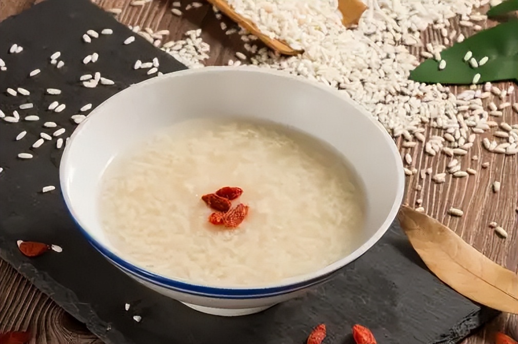 醪糟煮鸡蛋孕妇能不能吃,醪糟煮沸孕妇可以吃吗