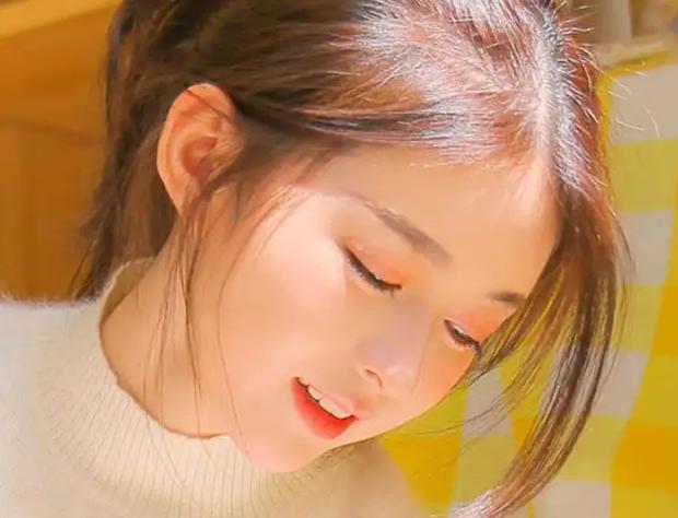 和陌生女生聊天聊一些什么话题,和陌生女生聊天如何展开话题