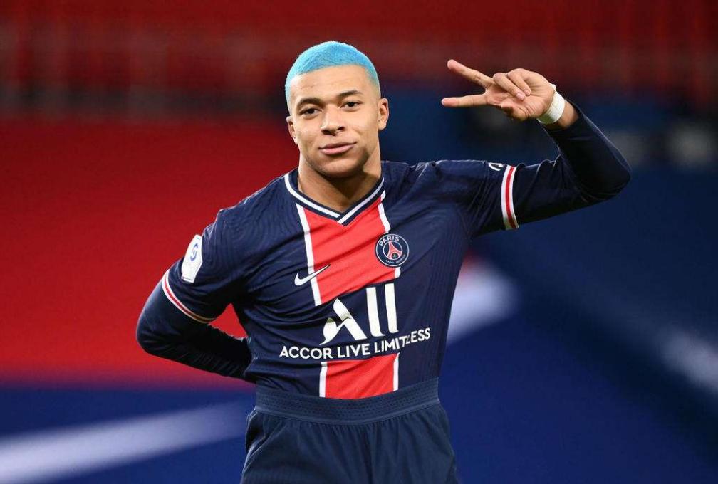 梅西未上场引发球迷不满解说评论,梅西未上场引发球迷不满全程视频