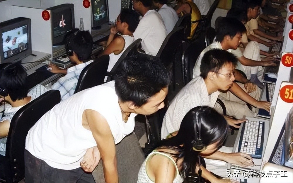 你愿为祖国一战吗？中国黑客反抗老美霸凌，怒将*旗国**插到白宫官网