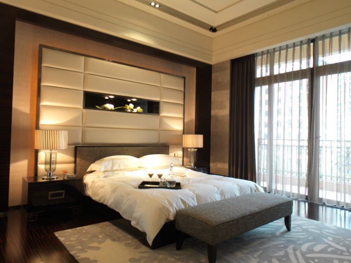 主卧室应该买多大的床合适,卧室选多大尺寸的床合适