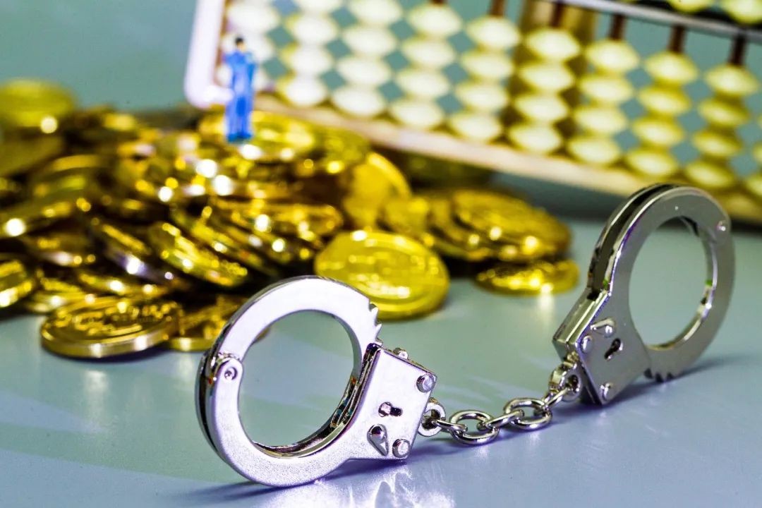 小伙非法入侵电商平台篡改数据！售价万元的充值卡被改成50元