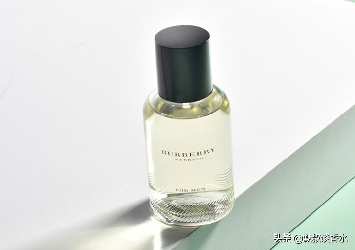 博柏利穿搭男士经典,博柏利夏日香水