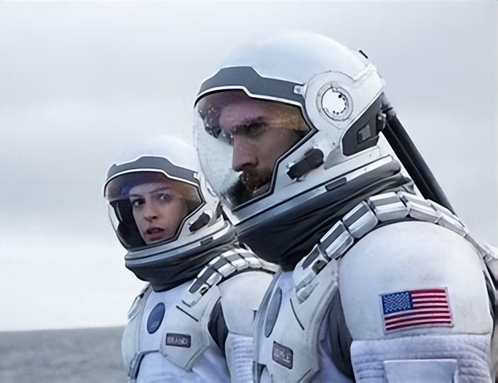 未来科幻片人类沉浸虚拟世界,十部细思极恐的科幻电影