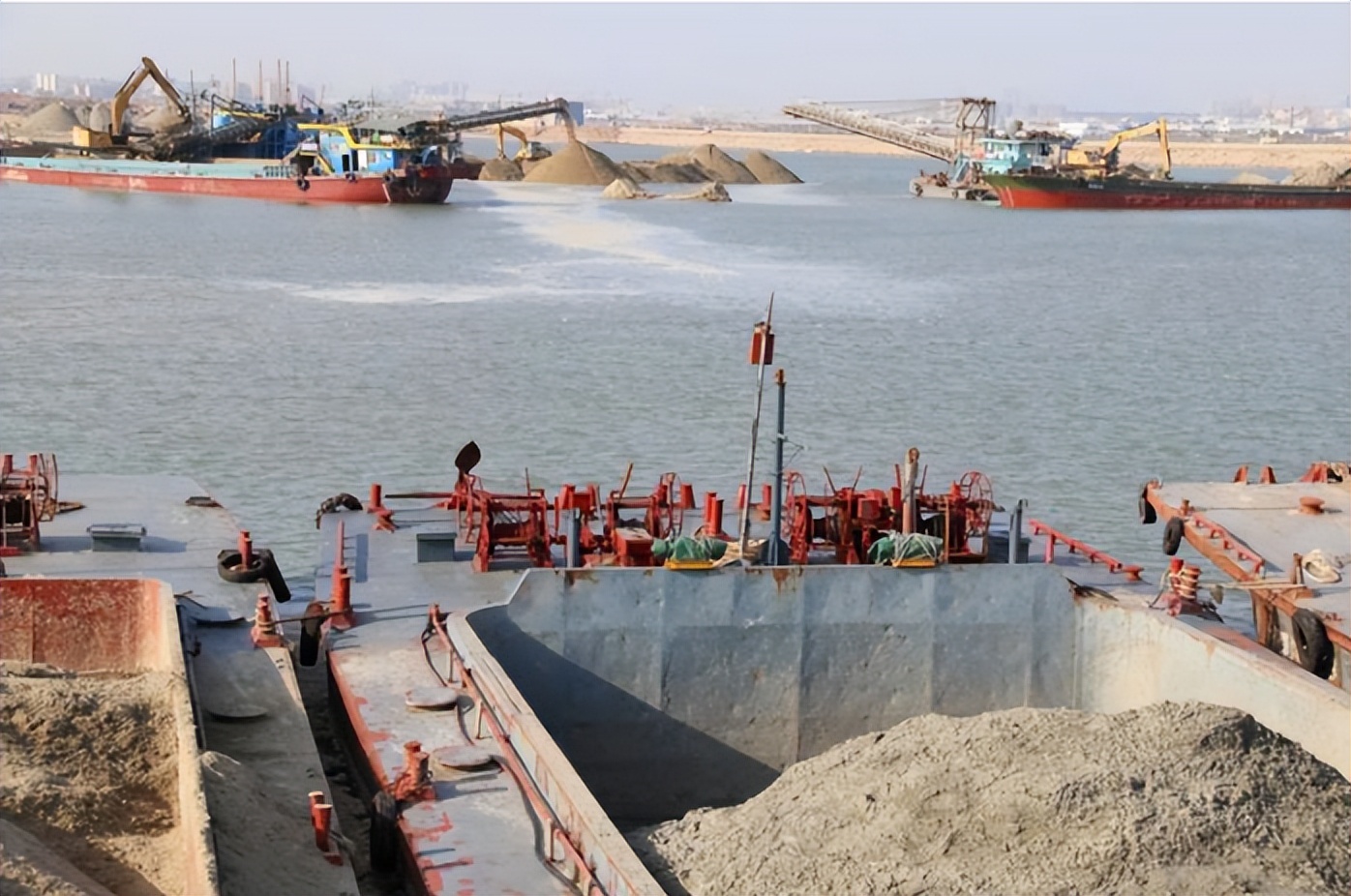 深圳路基回填土下沉灌浆,深圳机场第三跑道回填地砂