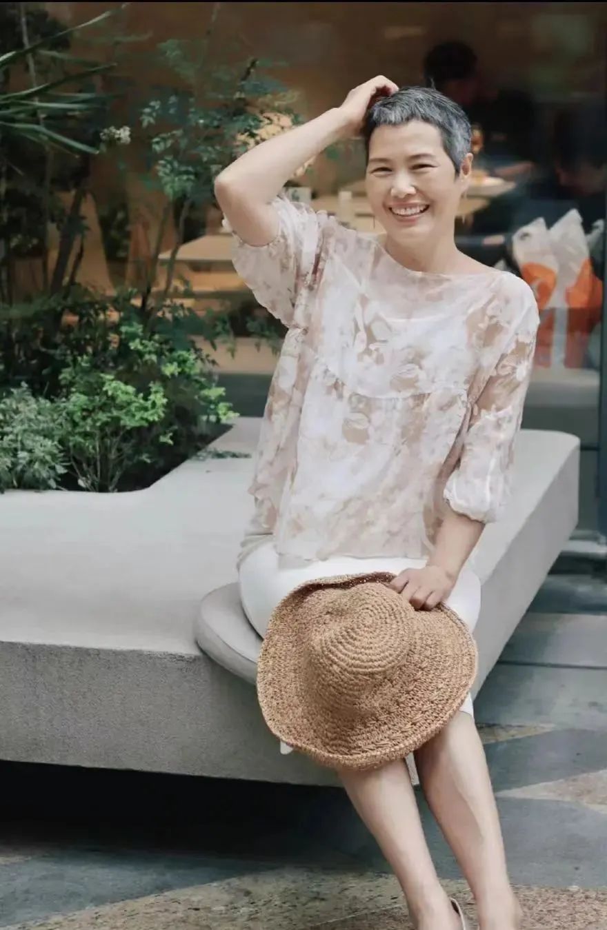 退休女人骑行,退休女性重启人生