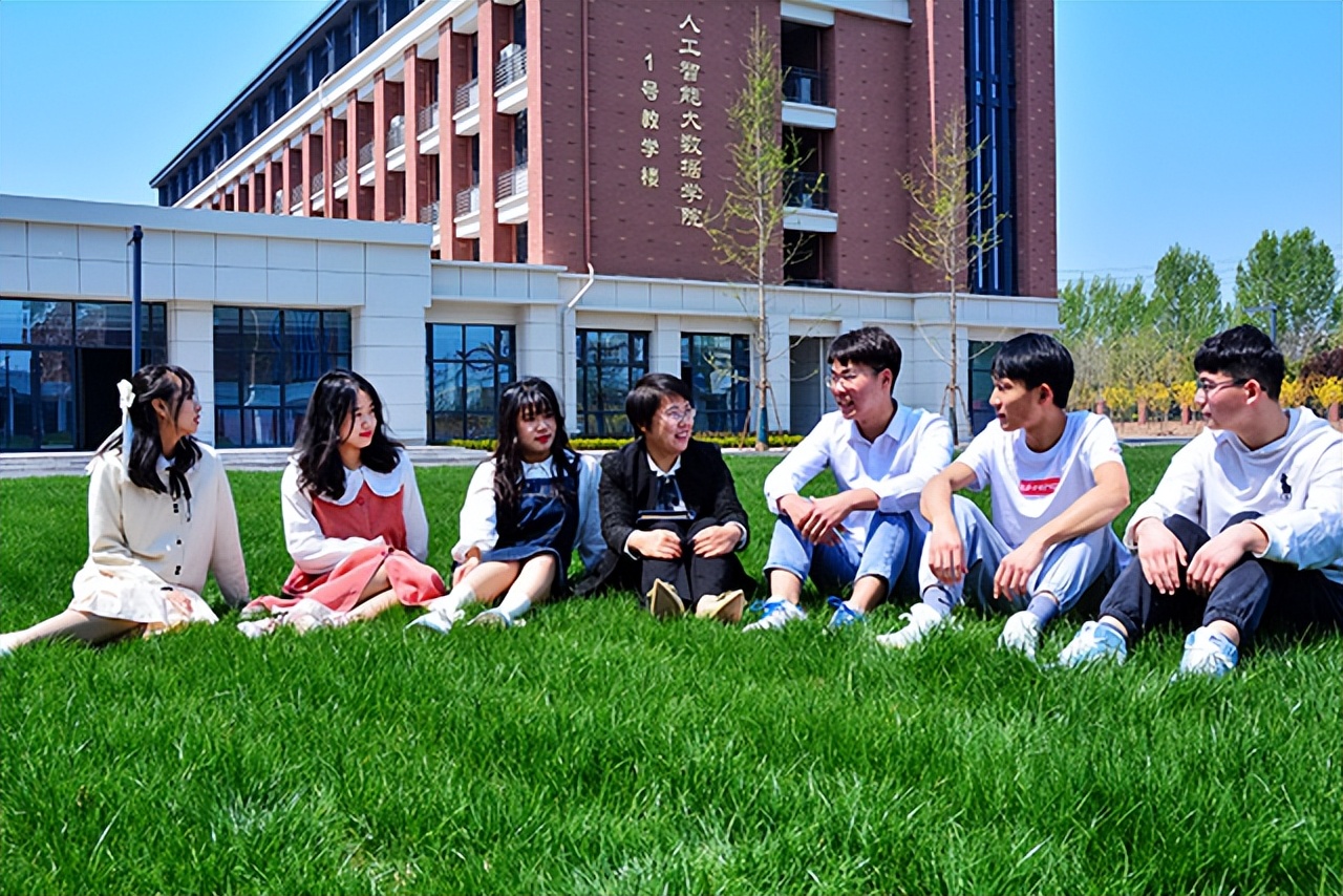 初中毕业想学计算机应该怎么学,孩子初中毕业想学计算机怎么办