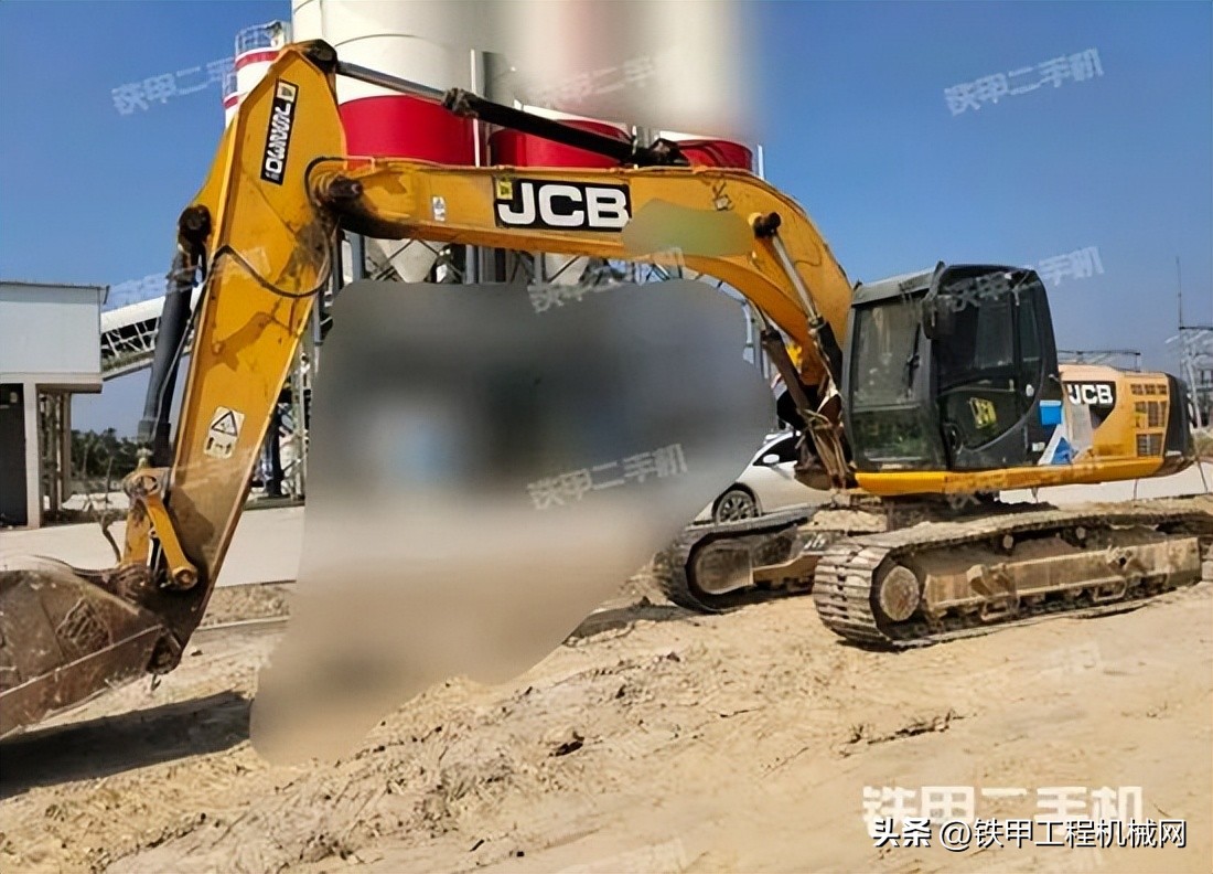 2023年挖掘机行情价格,2021挖掘机二手价目表