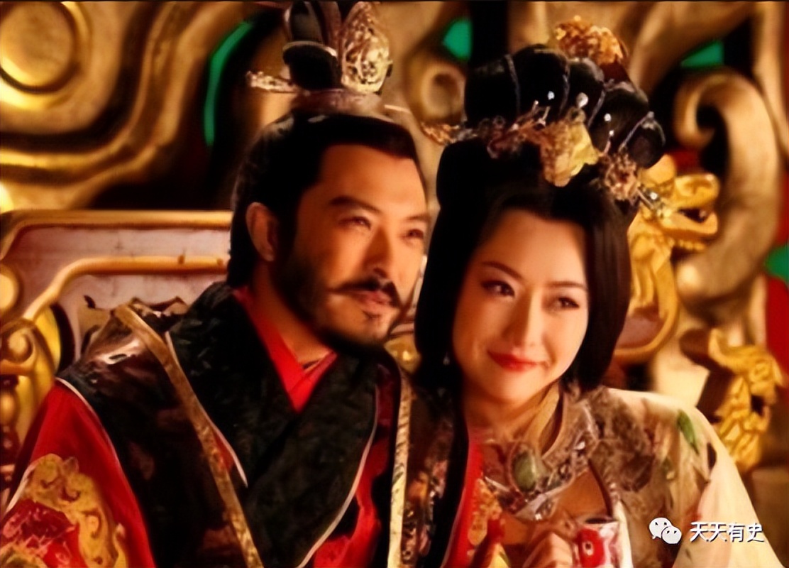 秦始皇的一生三件事,秦始皇一生的悲惨和坎坷