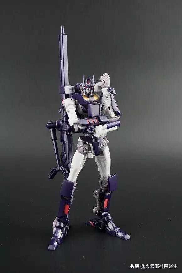 盘点六大变形金刚战斗排行,盘点各大变形金刚的五大神器