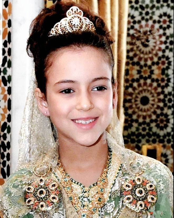 摩洛哥公主穿高跟鞋,2019摩洛哥皇室公主