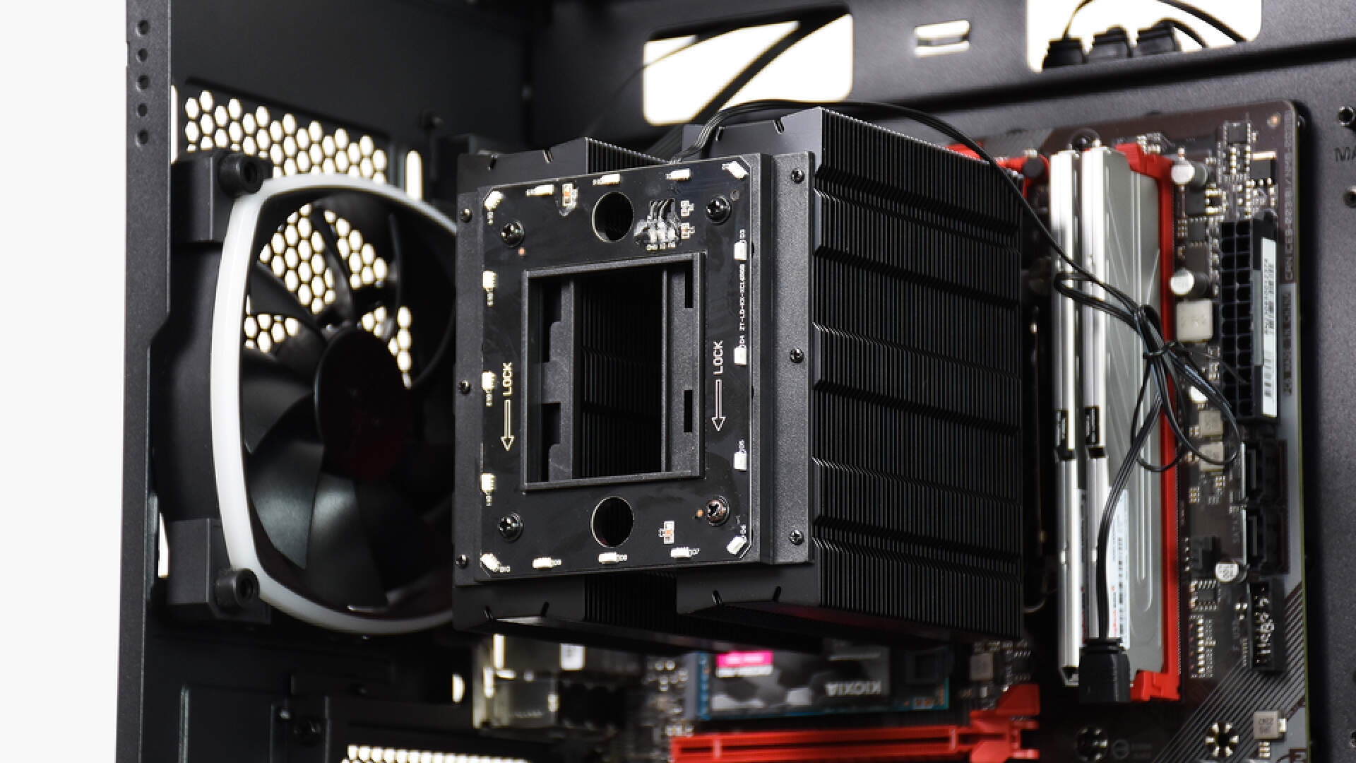 主流海景房机箱配置,montech机箱