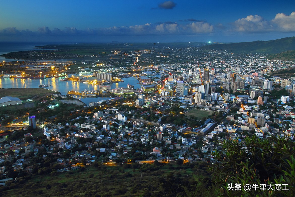 毛里求斯水下瀑布第一视角,毛里求斯瀑布奇观