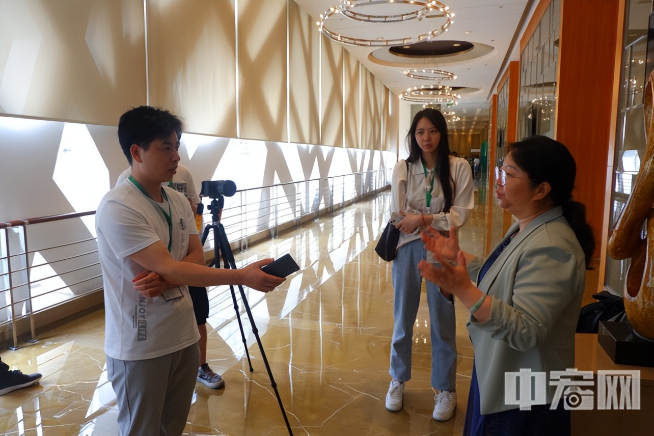 促进中药材产业提质增效助推川产道地药材高质量发展——专访成都中医药大学药学院教授李敏