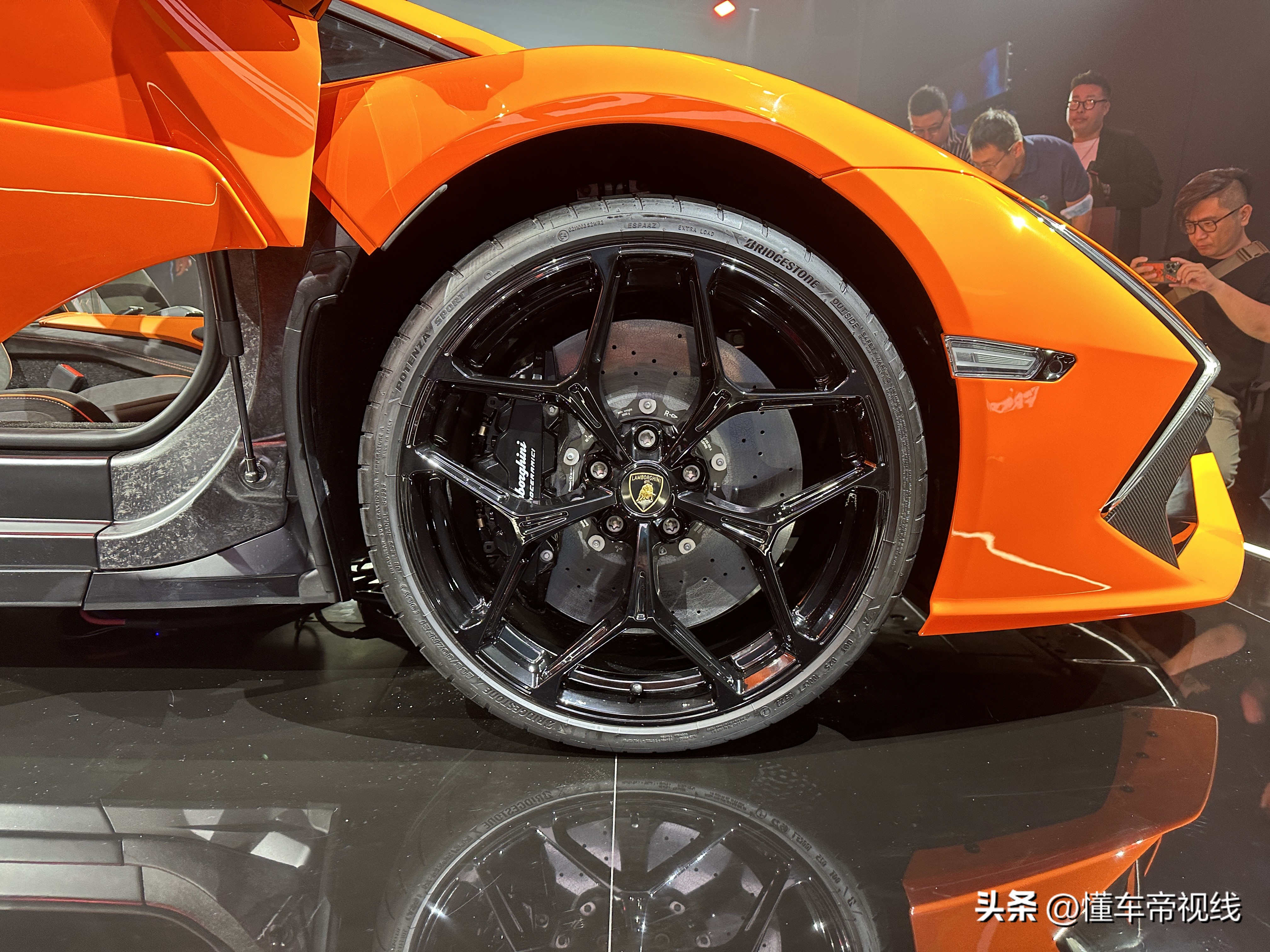 大牛新款revuelto落地价,新款大牛revuelto出售