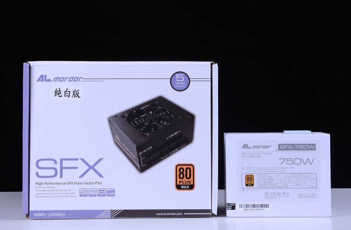 5000元itx主机加便携显示器,能吊打万元笔记本的itx主机