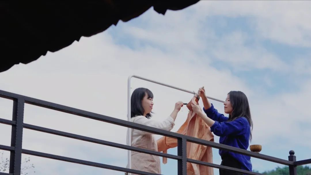 裸辞女教师云南,辞职女教师隐居山村多年