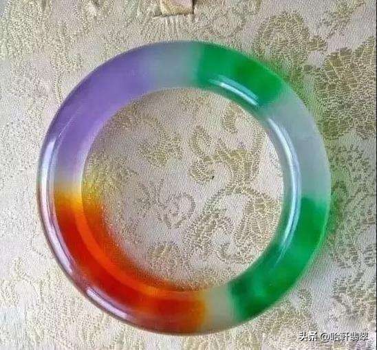 紫光灯鉴别不了的局部染色翡翠,染色假玉