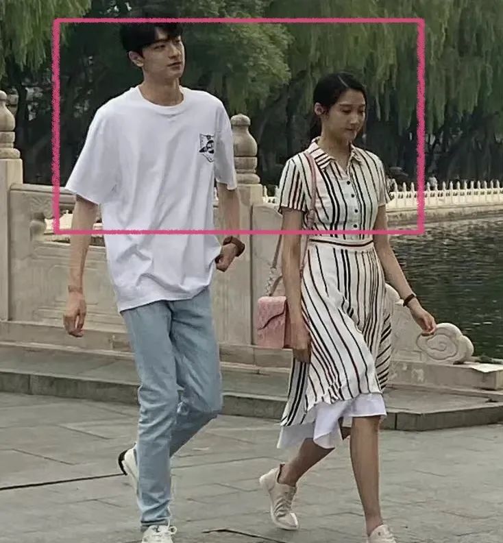 叔系帅哥金世佳,身高190以上的明星金世佳