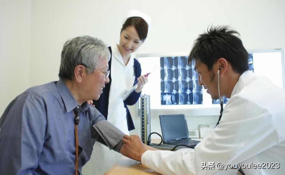 肾衰竭有这5个征兆有什么危险,肾衰竭突然不来月经