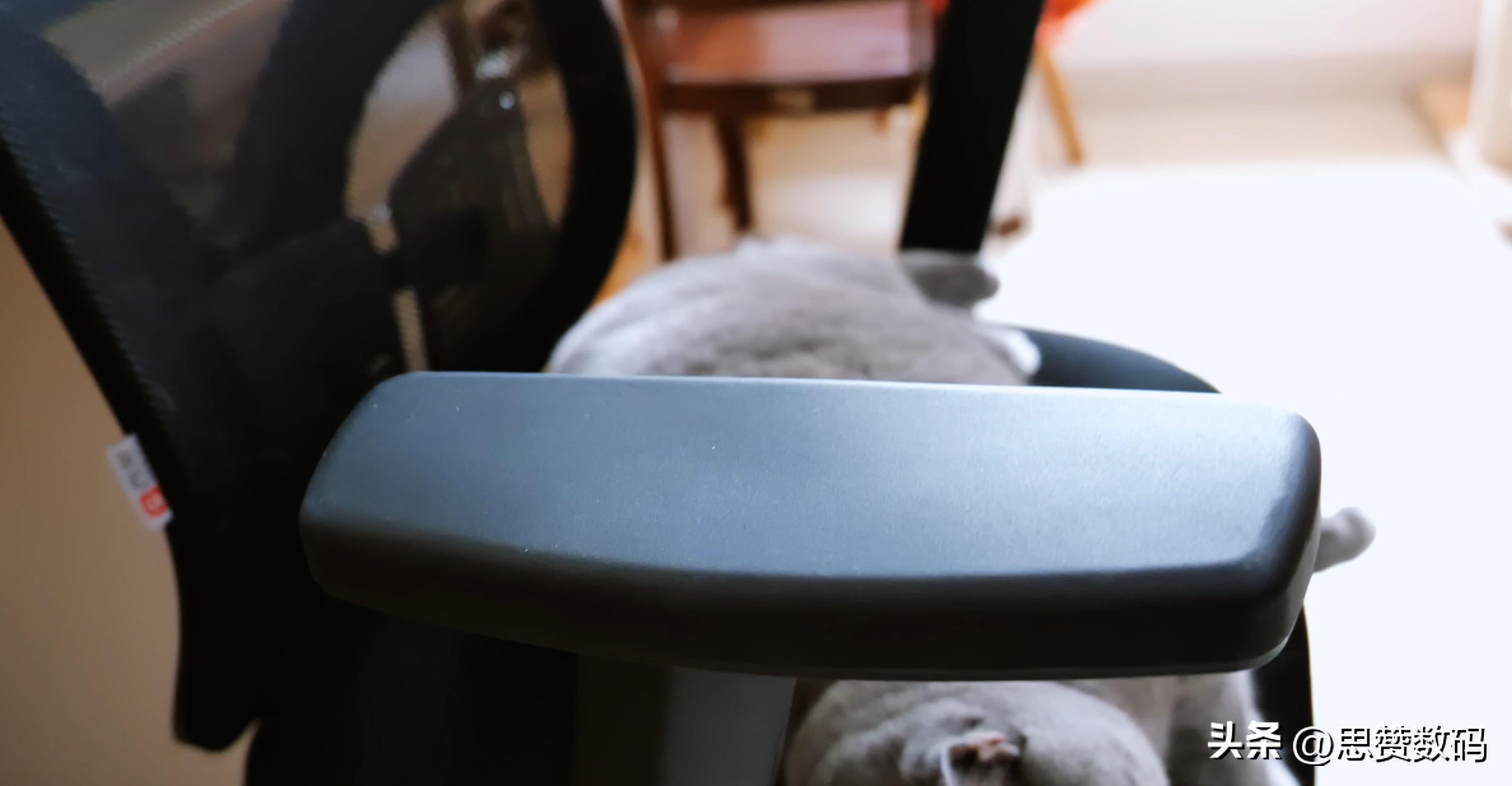 西昊电脑椅m18与m56,歌德利g18六代和西昊m56怎么选