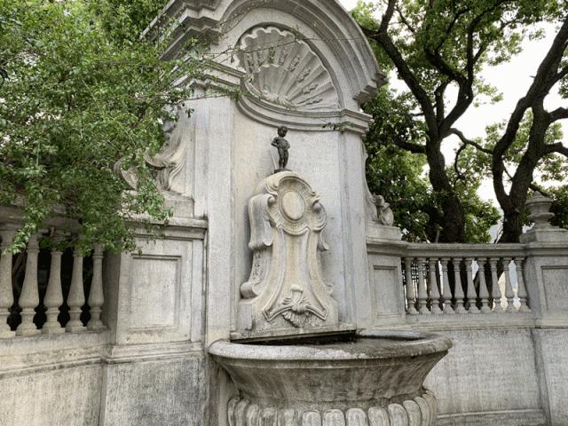 青田用欧元买菜,这座城市遍地都是豪车