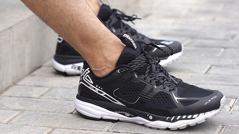 体重在65kg每天跑五公里,15km以内配速6分钟的最佳跑鞋推荐