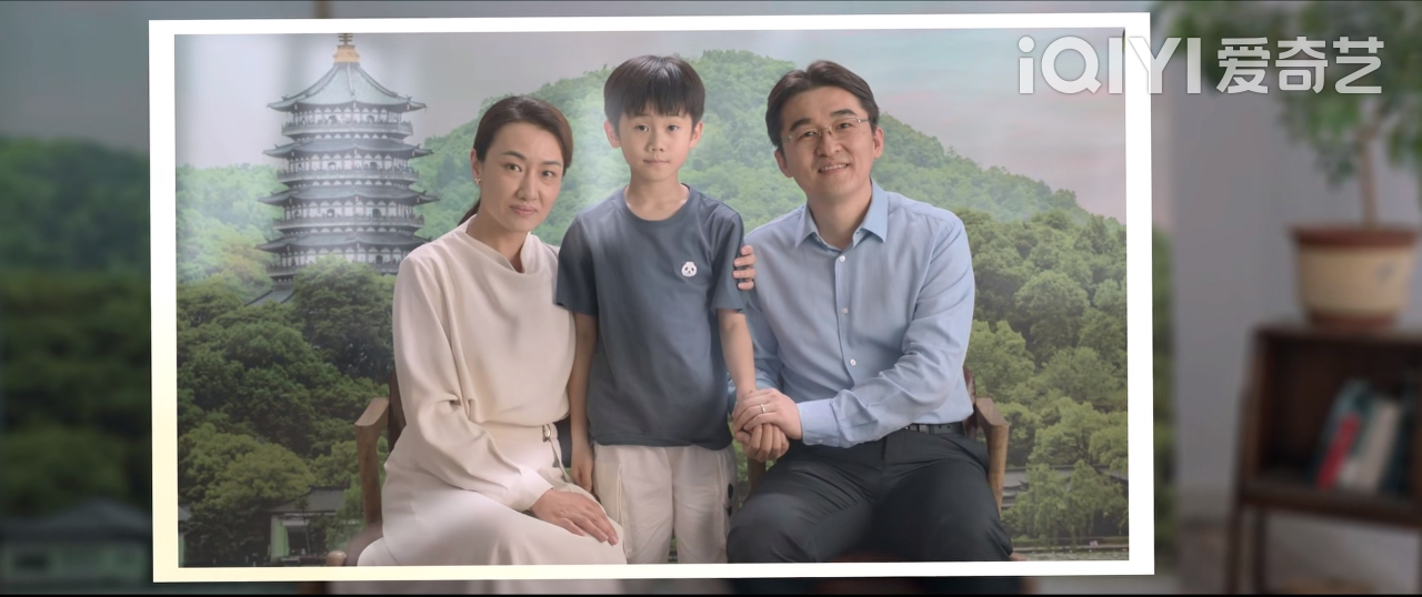 张子枫雷佳音面试,雷佳音张子枫天才基本法男明星